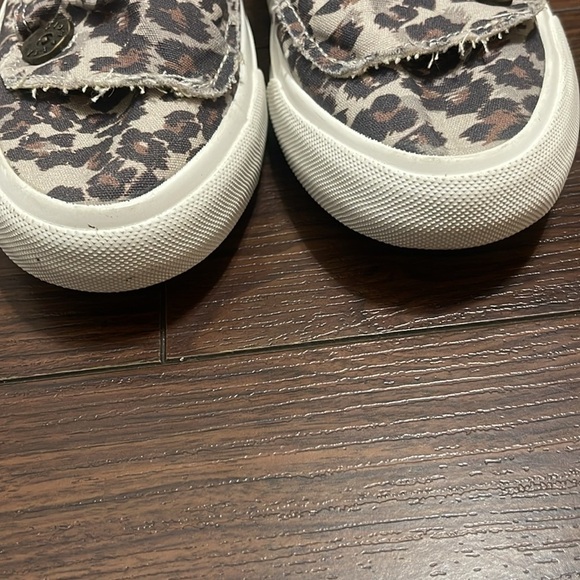 Blowfish Malibu Women’s Animal Print Shoes - Picture 7 of 10